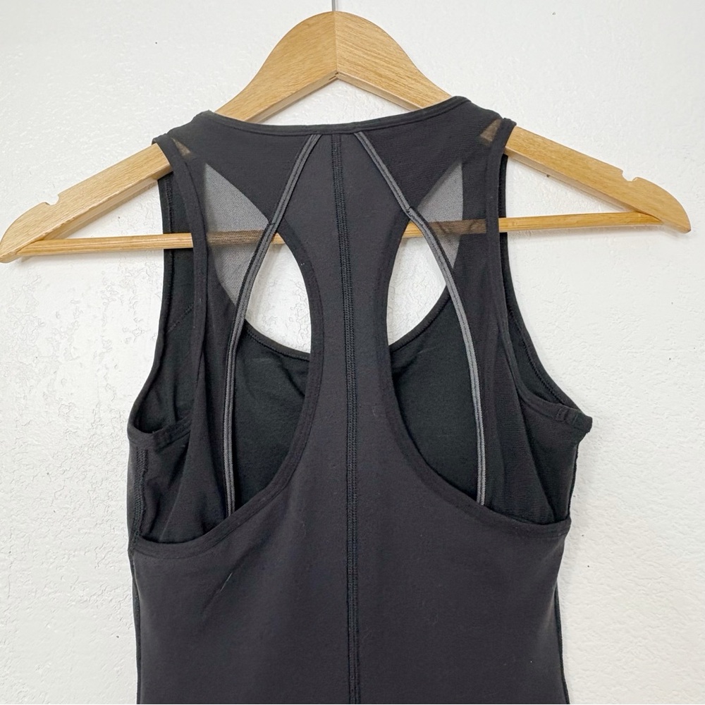 LULULEMON • Globetrotter Dress in Black - Picture 8 of 9